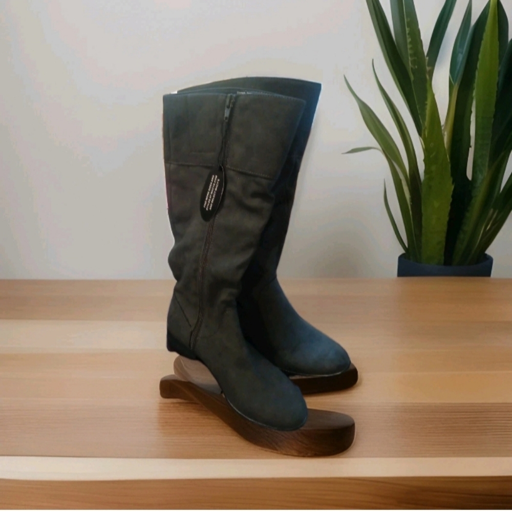 Style & Co Women's Gray Knee High Boots Size 5 Faux Suede Leather Zip Up NEW